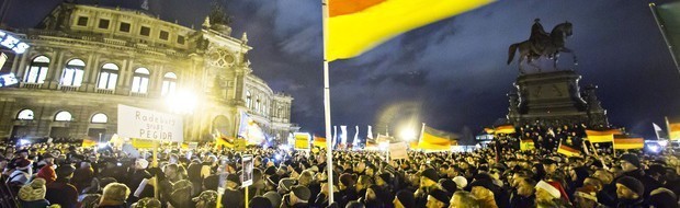 pegida-dresden-v