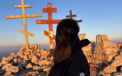 Часни Крст као симбол наше борбе